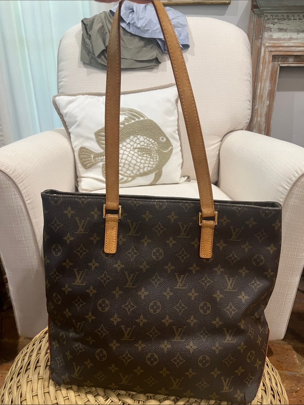 Louis Vuitton Cabas Mezzo Monogram Shoulder Tote - Picture 5 of 16